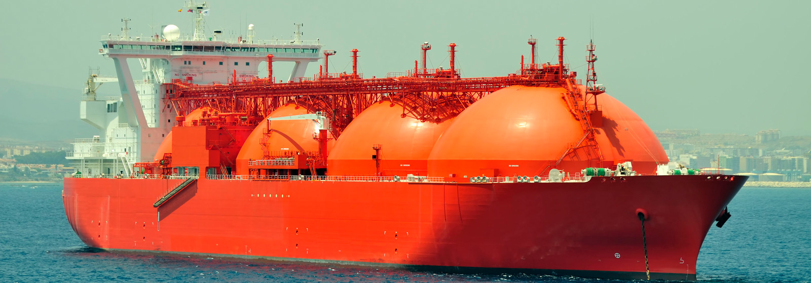 Floating LNG
